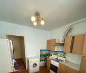 1-комн, 42кв м, этаж 3/9 ул Ешиль Ада, 8