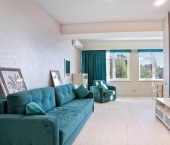 2-комн, 55кв м, этаж 1/8 г Ялта, поселок городского типа Восход