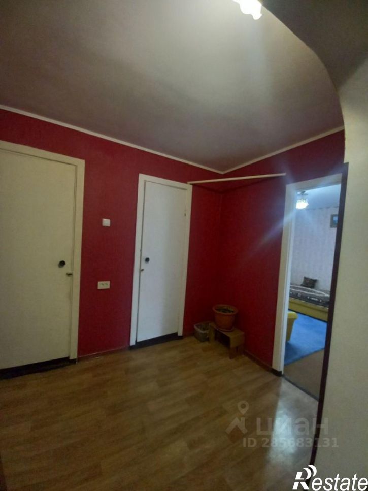 Комната ул Колобова, 23,  д. 23