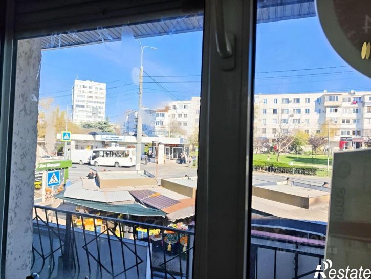 Торговое помещение пр-кт Октябрьской революции, 32в,  д. 32в