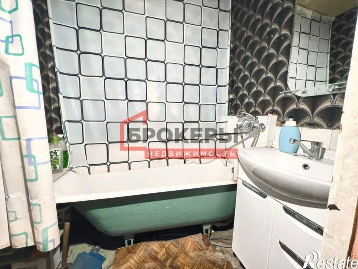 2-комн квартира улица Генерала Коломийца, 7,  д. 7