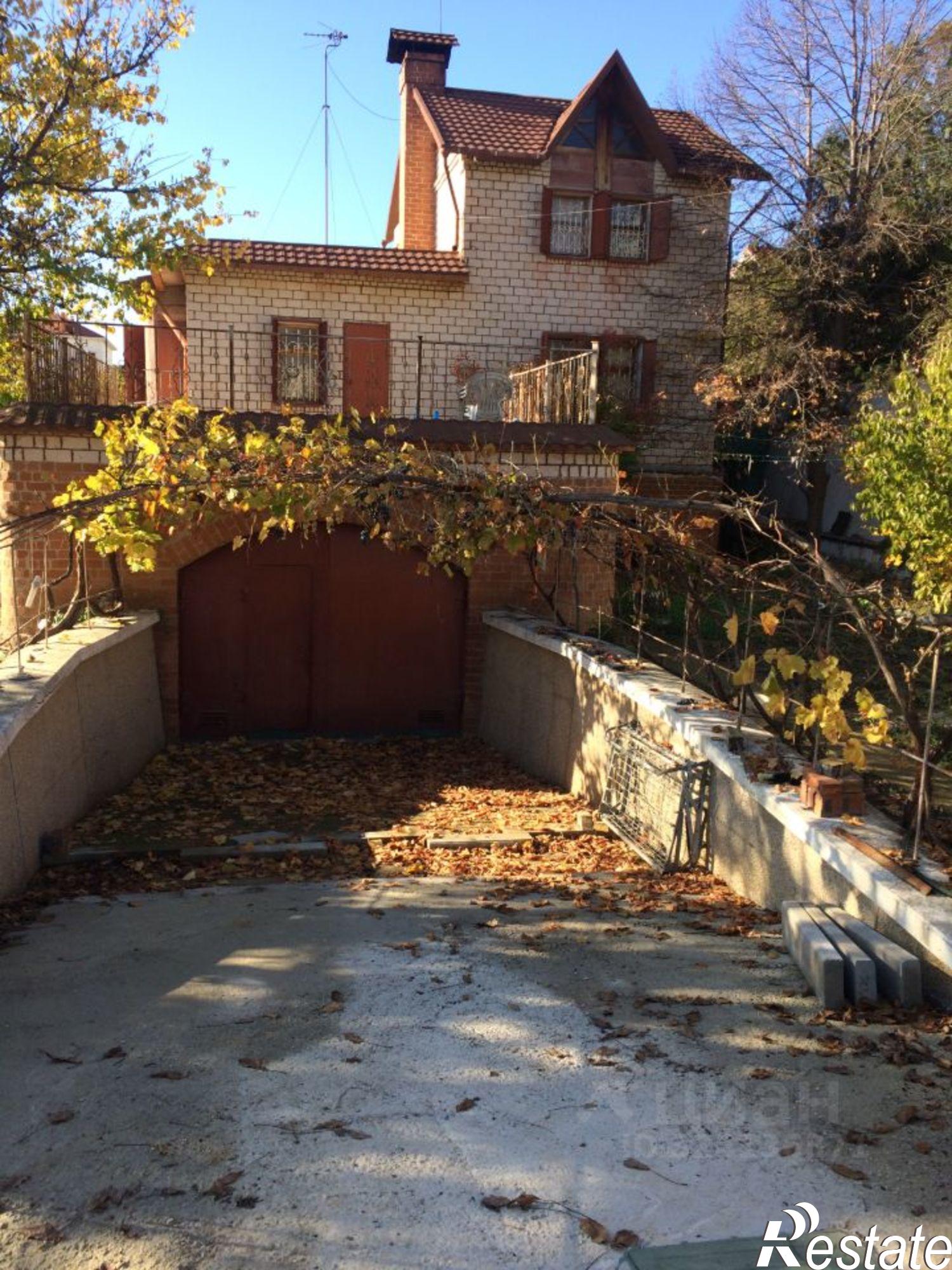 Купить дачу, дом, коттедж за 13 000 000 рублей на Севастополь, Берег садовое товарищество, 10