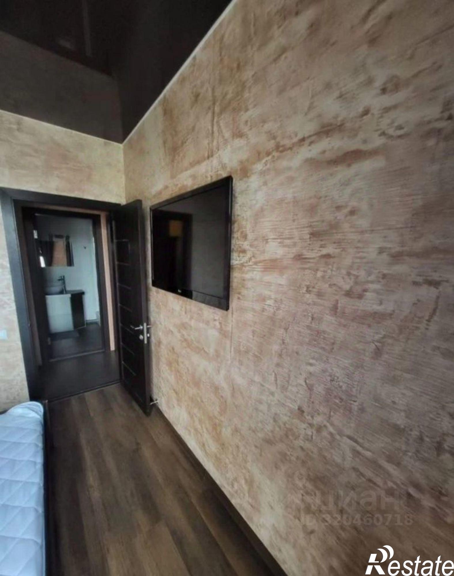 Сдать квартиру за 38 000 рублей на ул Крымской весны, 1 4