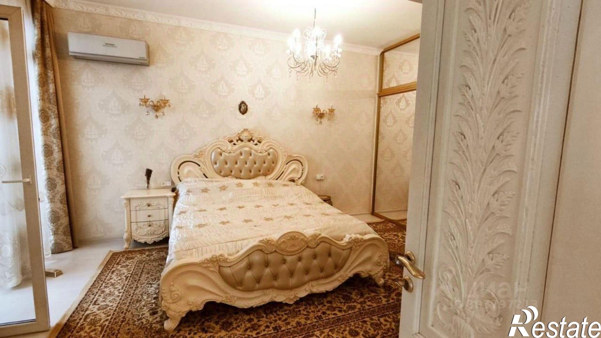 Сдать квартиру за 70 000 рублей на ул Сенявина, 2