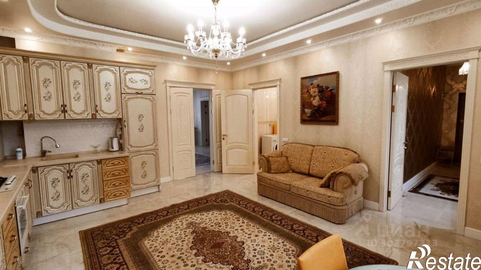 Сдать квартиру за 70 000 рублей на ул Сенявина, 2