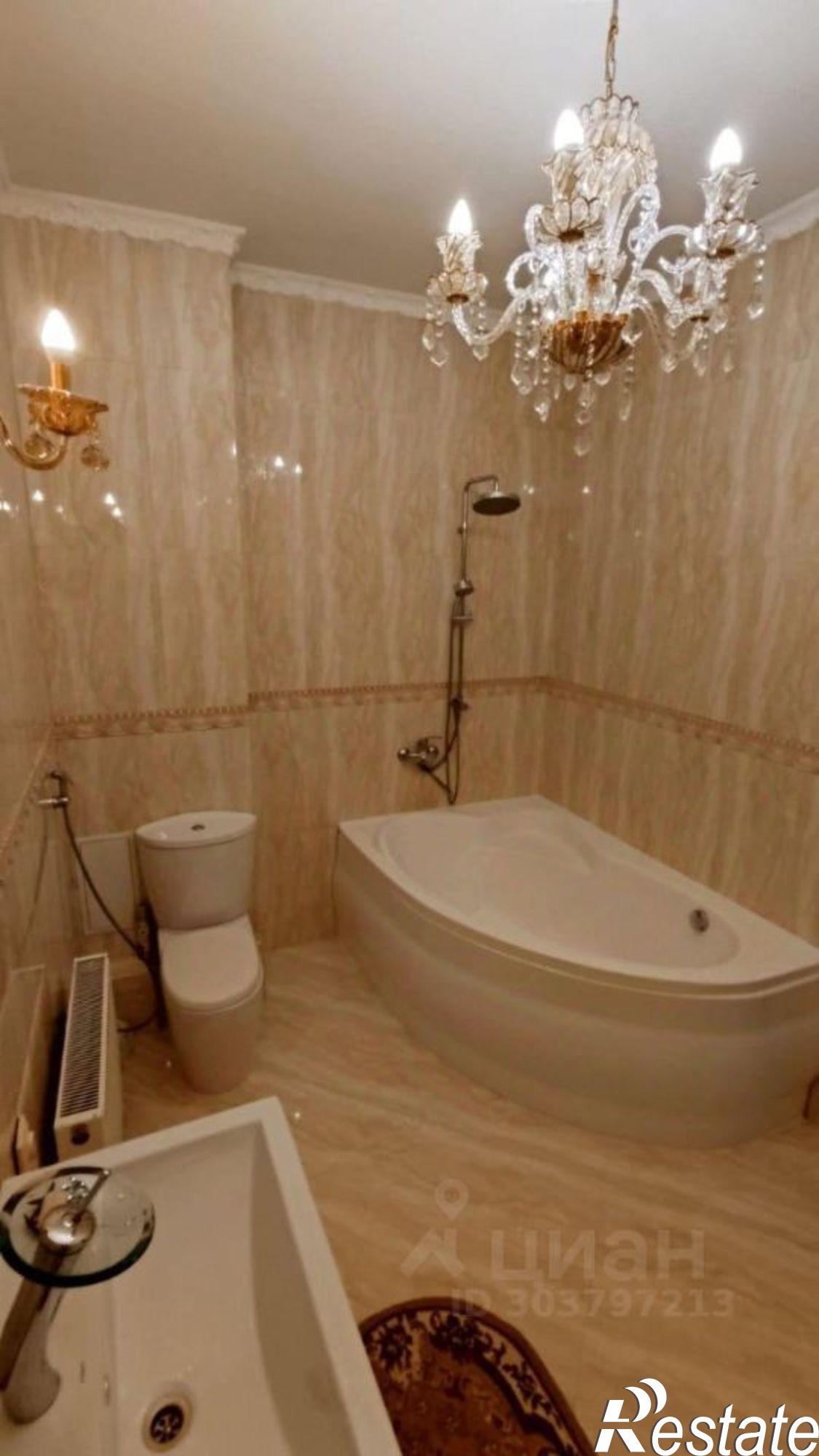 Сдать квартиру за 70 000 рублей на ул Сенявина, 2