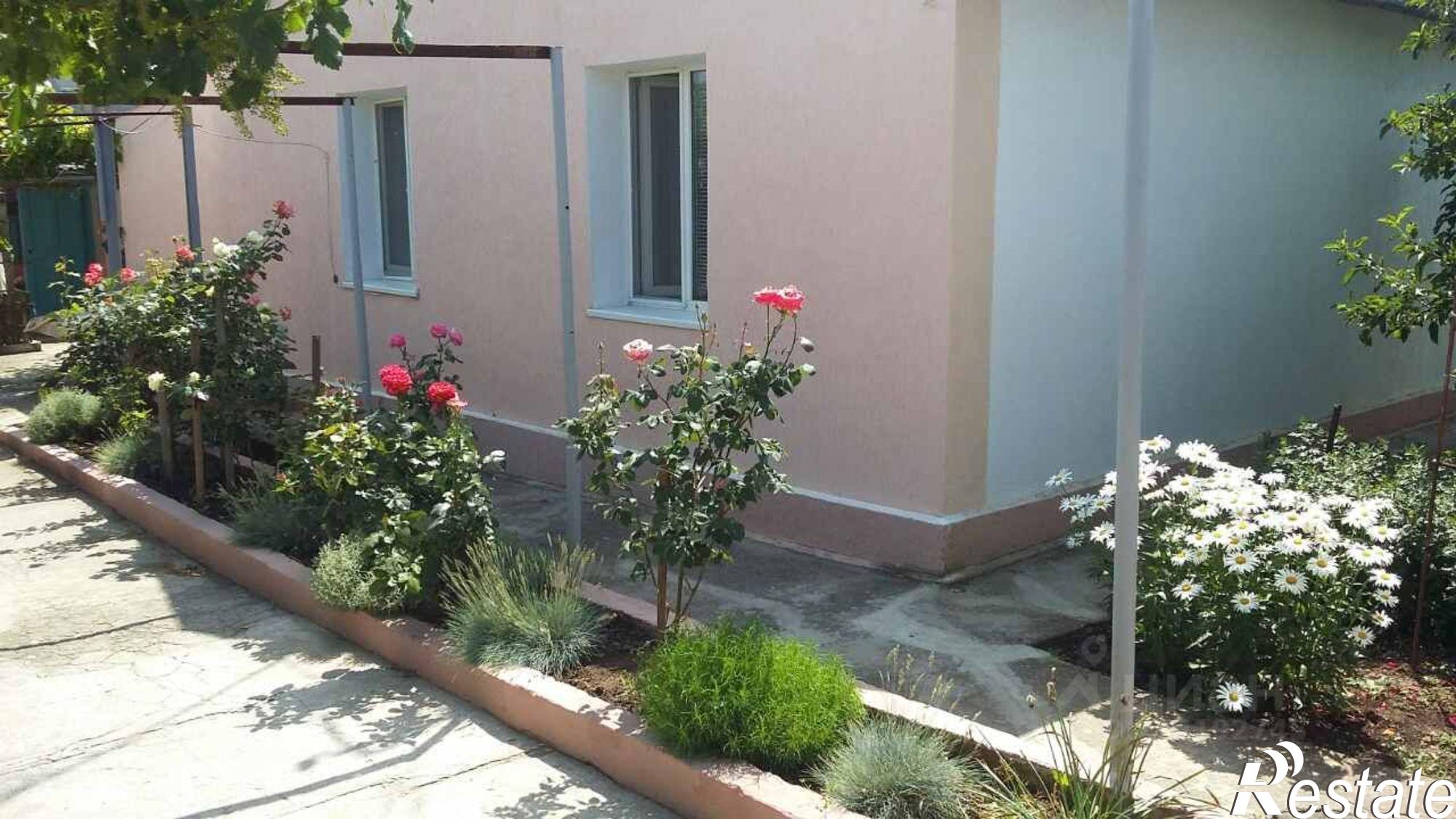 Купить дачу, дом, коттедж за 9 500 000 рублей на Сакский район, село Ромашкино