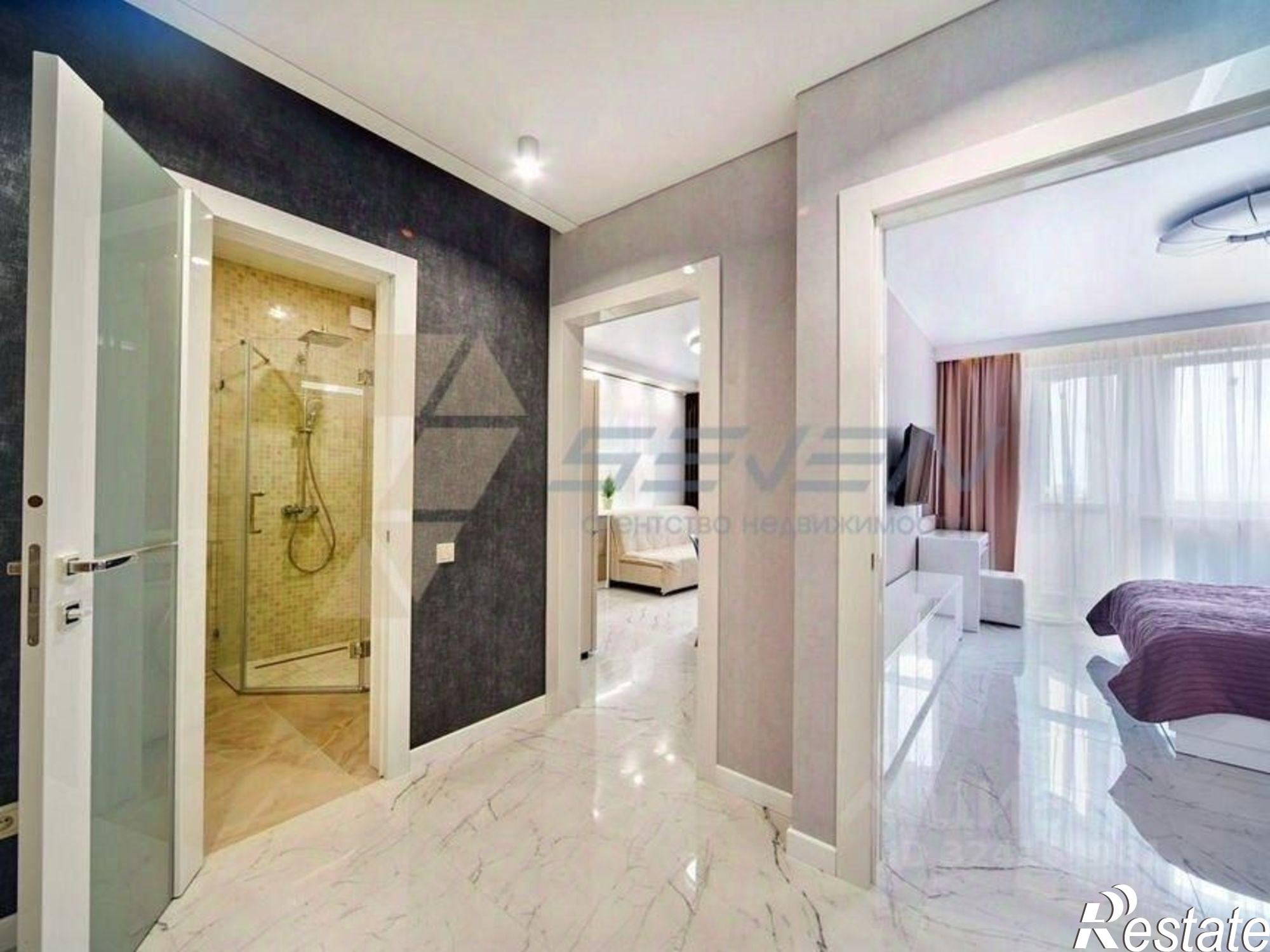 Купить квартиру за 15 500 000 рублей на Античный проспект, 12