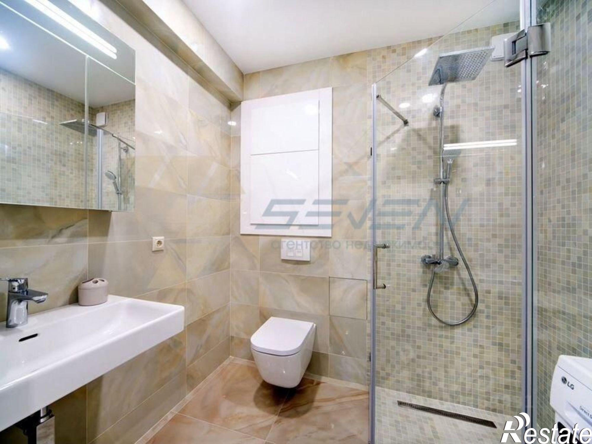 Купить квартиру за 15 500 000 рублей на Античный проспект, 12