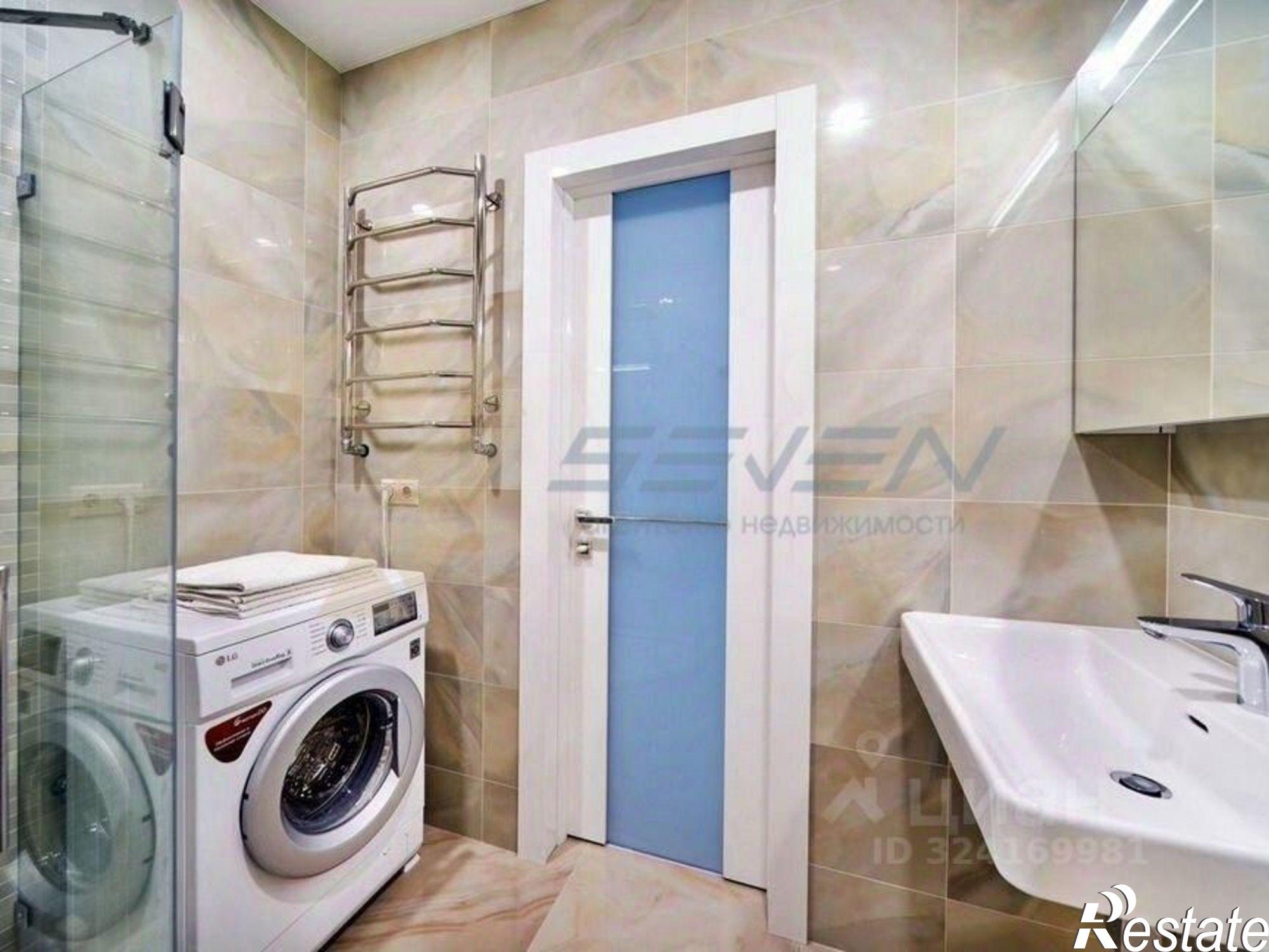 Купить квартиру за 15 500 000 рублей на Античный проспект, 12