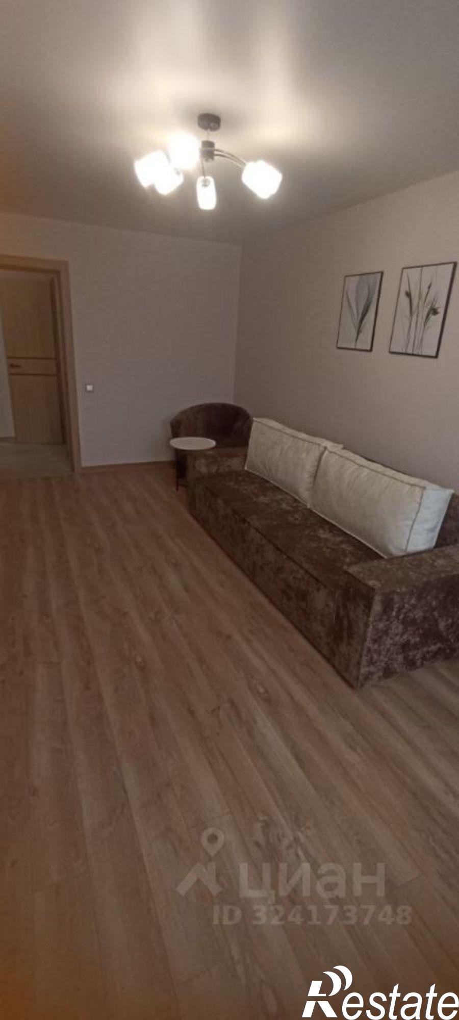 Сдать квартиру за 40 000 рублей на Севастополь, проспект Победы, 26