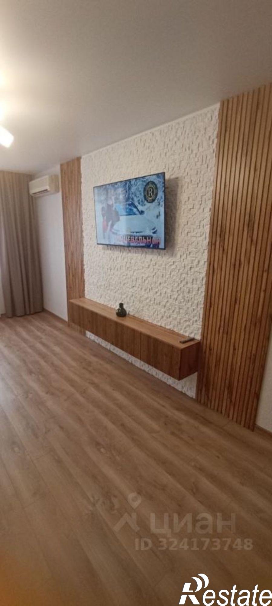 Сдать квартиру за 40 000 рублей на Севастополь, проспект Победы, 26