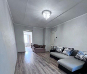 2-комн, 45кв м, этаж 2/5 улица Сырникова, 9