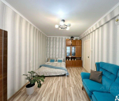 1-комн, 30кв м, этаж 1/5 улица Маршала Геловани, 4