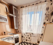 2-комн, 50кв м, этаж 5/9 ул им.60-летия Октября, 9