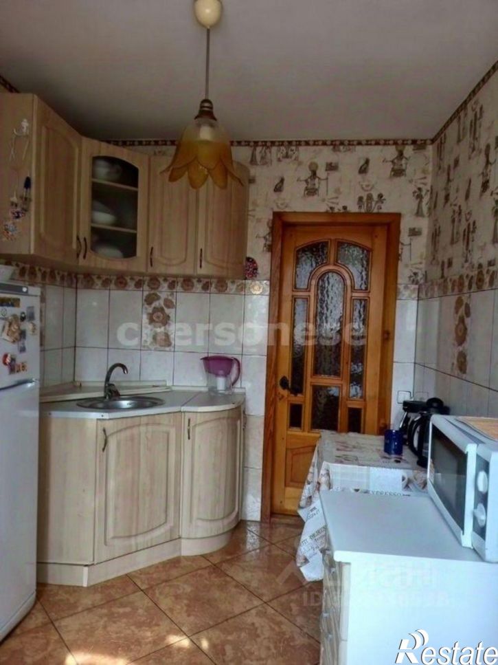 2-комн квартира Каштановая улица, 3,  д. 3