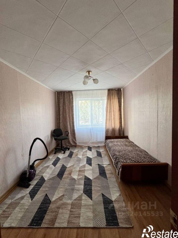 Комната Строительная улица, 8,  д. 8