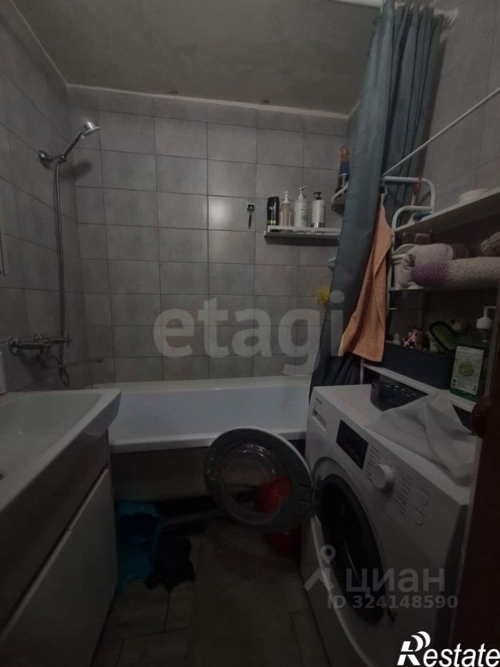 3-комн квартира проспект Победы, 35,  д. 35