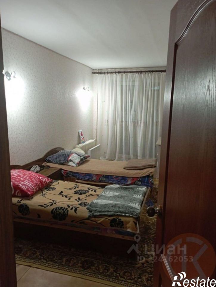 3-комн квартира ул Чкалова, 2,  д. 2