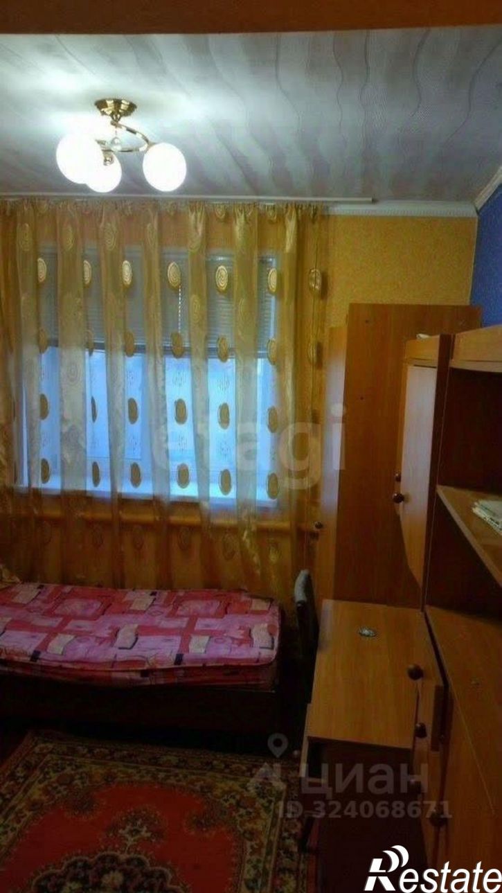 5-комн квартира ул Парижской Коммуны, 42,  д. 42