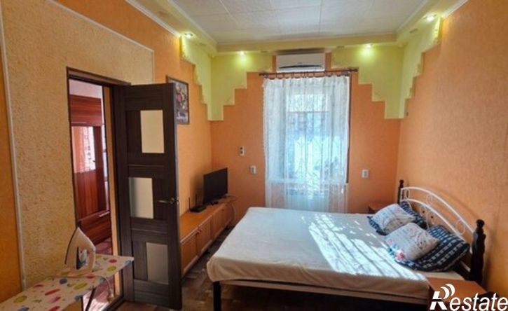 2-комн квартира Евпатория, улица Володарского, 4