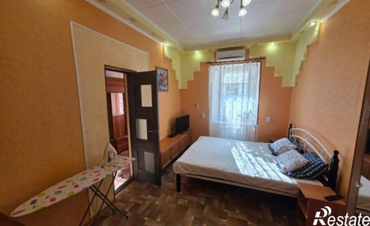 2-комн квартира Евпатория, улица Володарского, 4