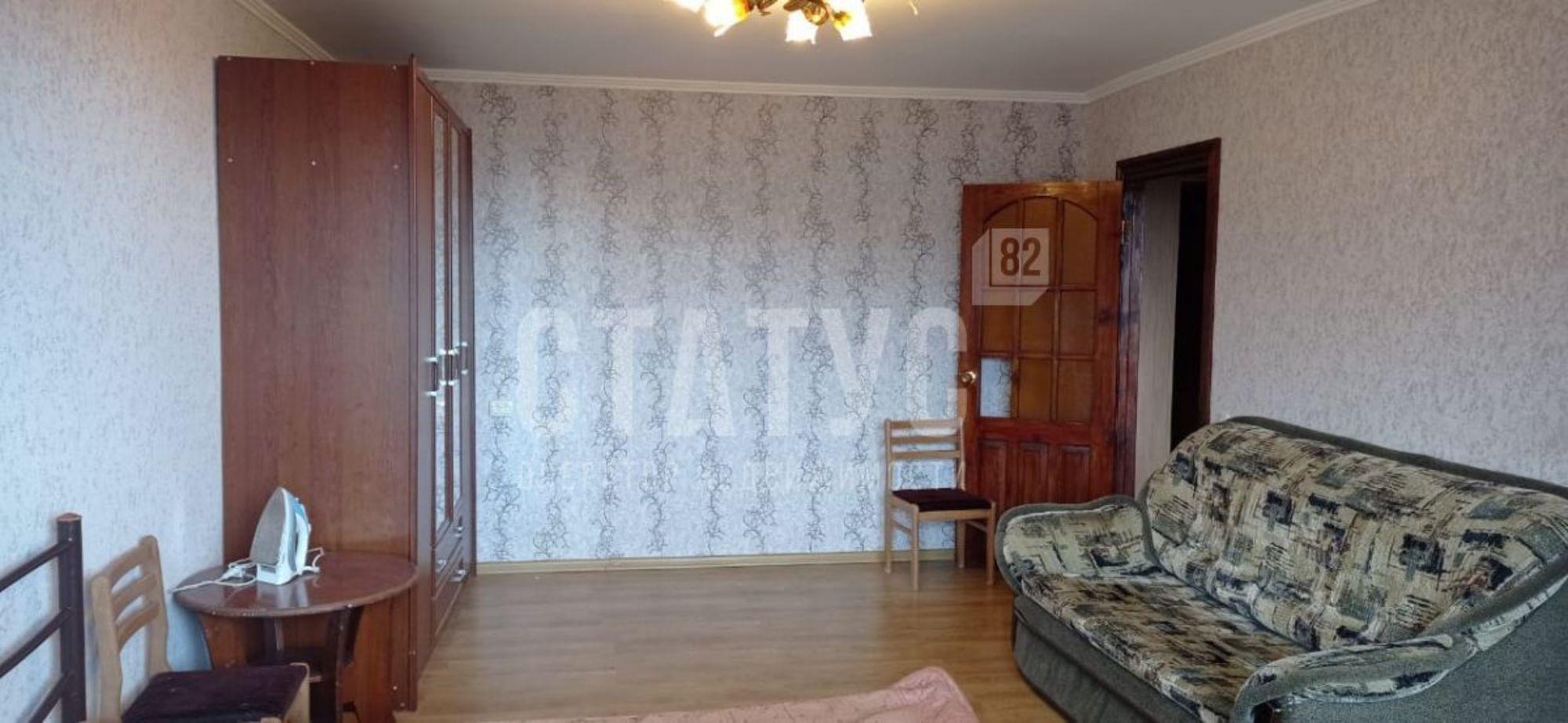 Сдать квартиру за 42 000 рублей на Стахановская ул, 32