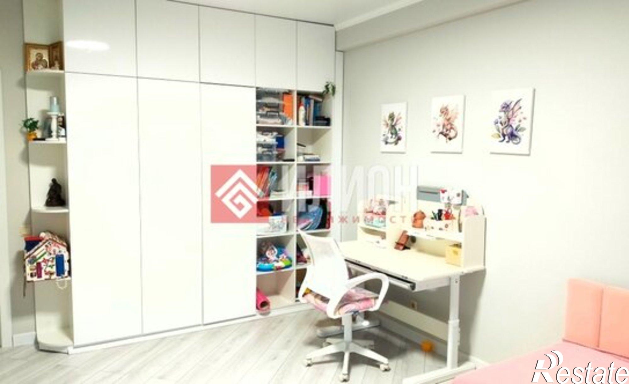 Купить квартиру за 18 500 000 рублей на Античный проспект, 10