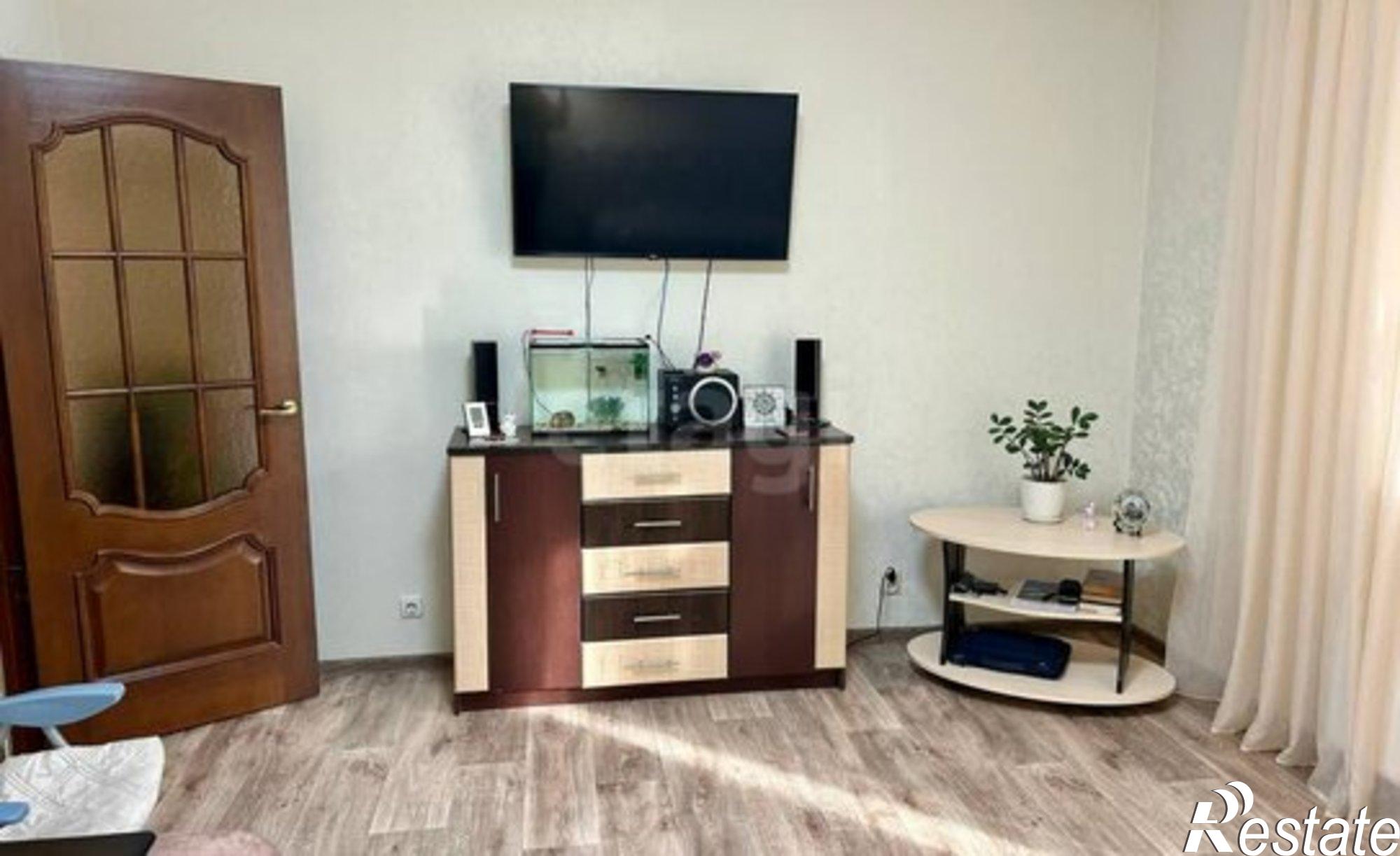 Купить квартиру за 8 250 000 рублей на ул Челнокова, 12/1