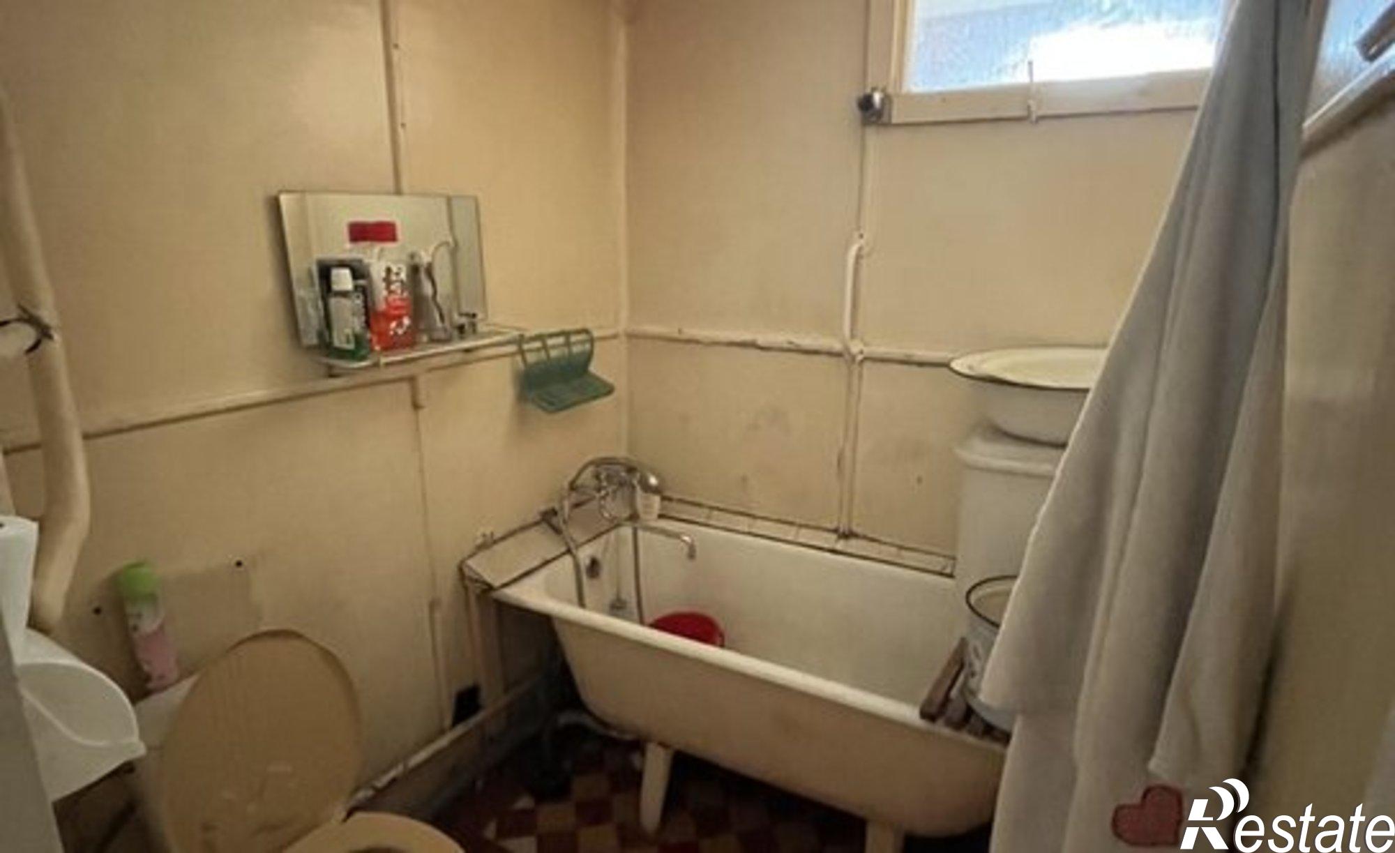 Купить квартиру за 5 500 000 рублей на улица Хрусталёва, 39