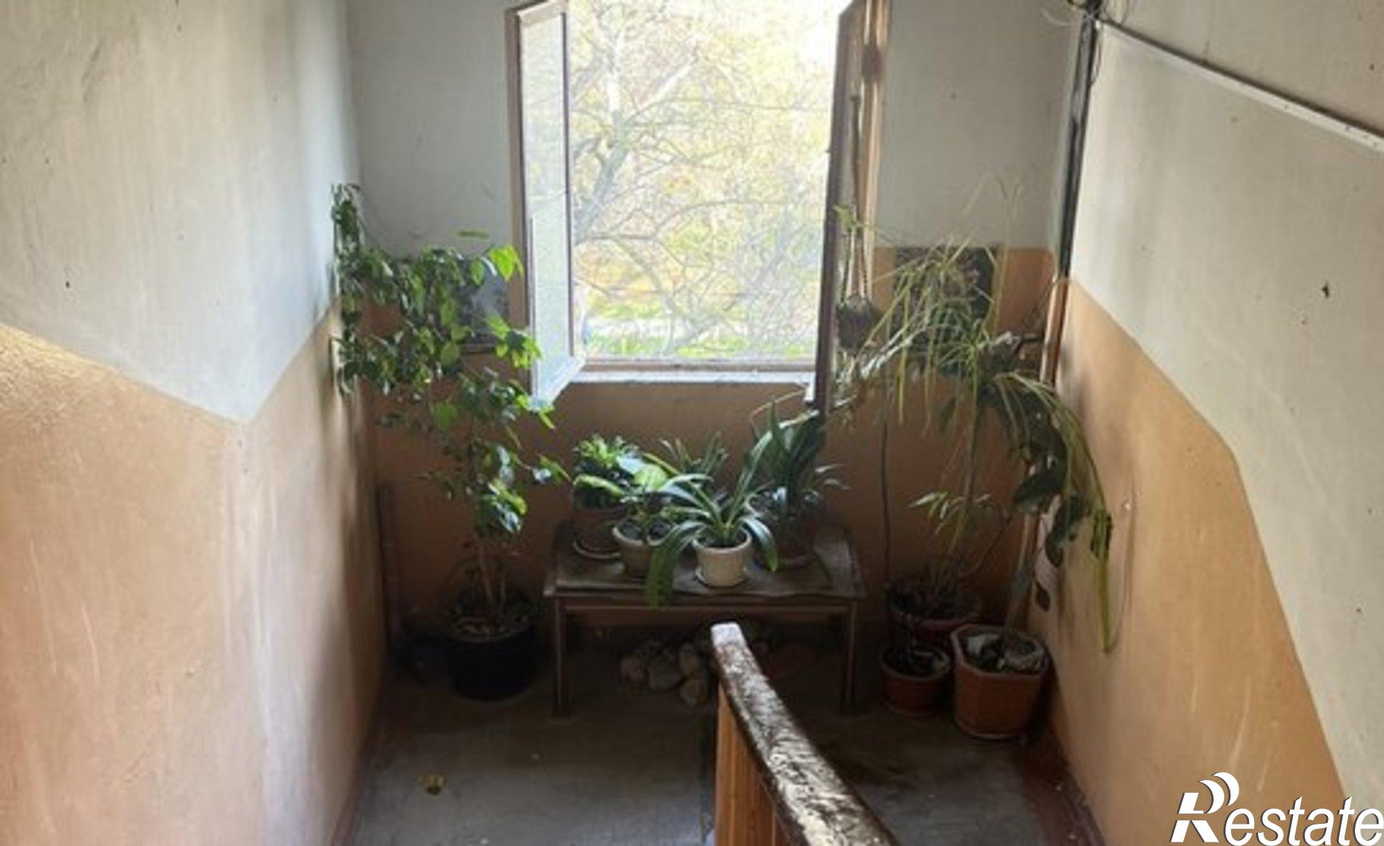 Купить квартиру за 5 500 000 рублей на улица Хрусталёва, 39