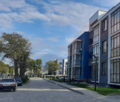 3-комн, 75кв м, этаж 1/4 Заводская ул., 64/1