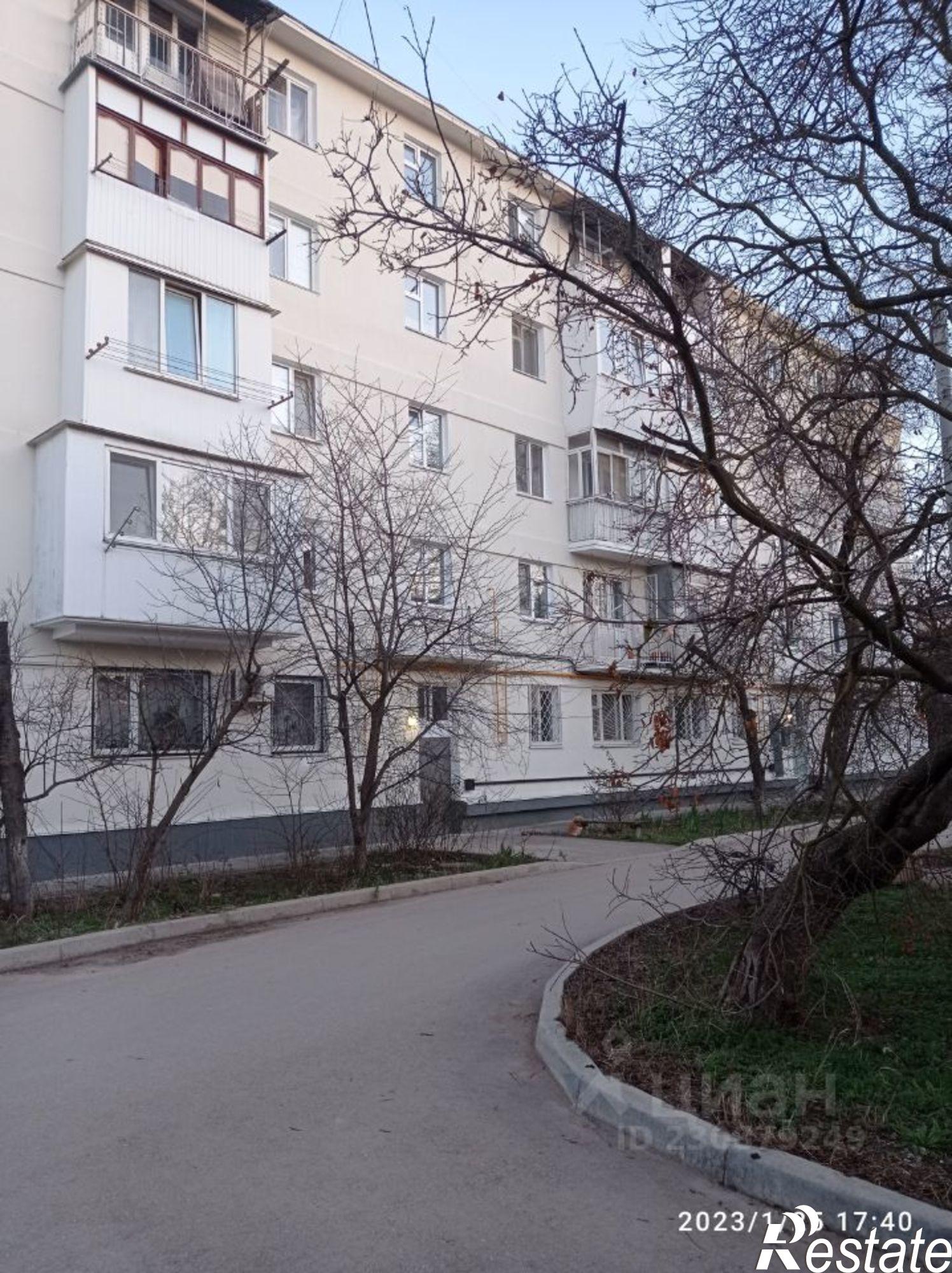 Сдать квартиру за 27 000 рублей на улица Маршала Крылова, 19