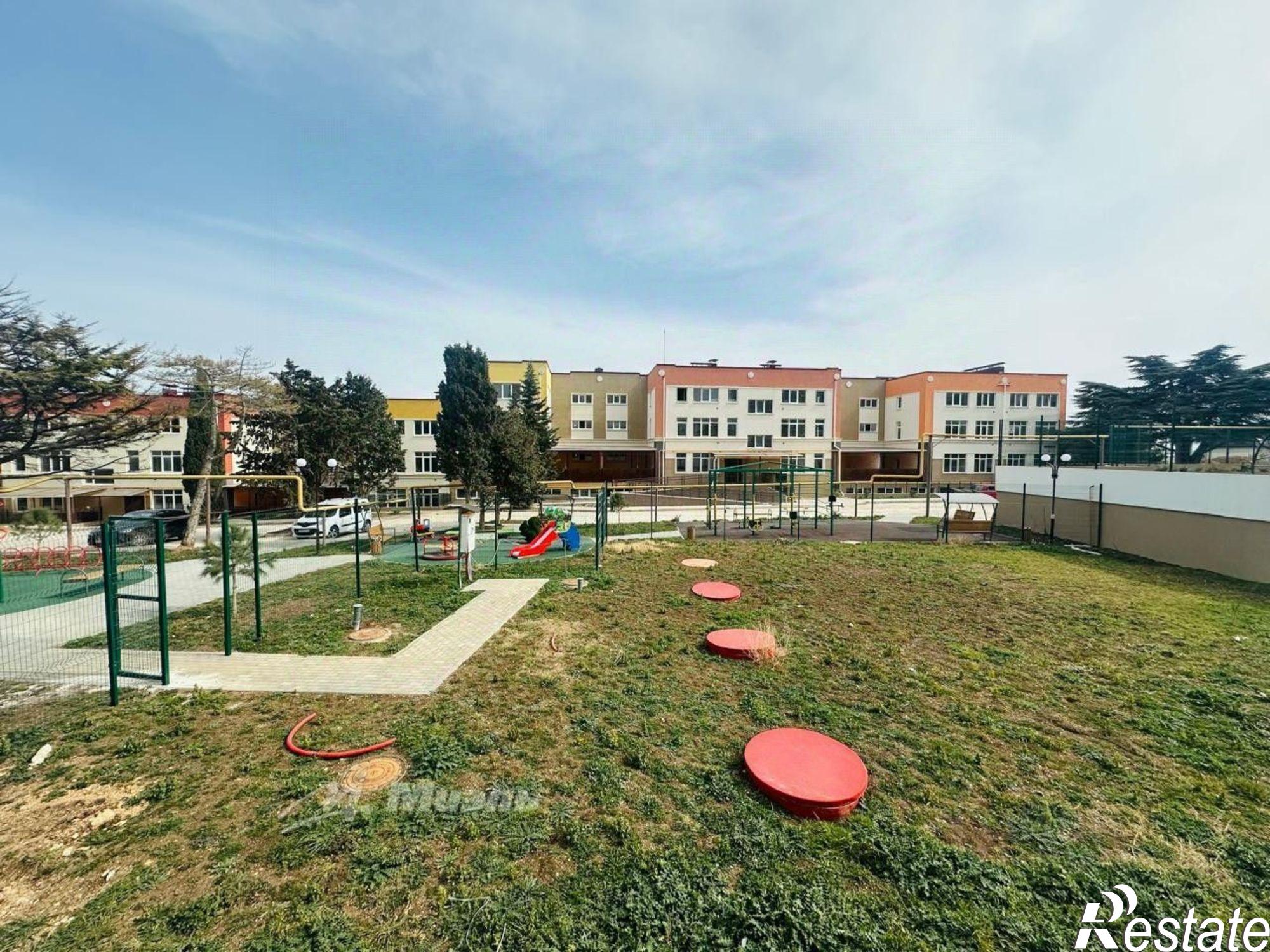 Купить квартиру за 5 600 000 рублей на улица Военных Строителей, 12/2 к2