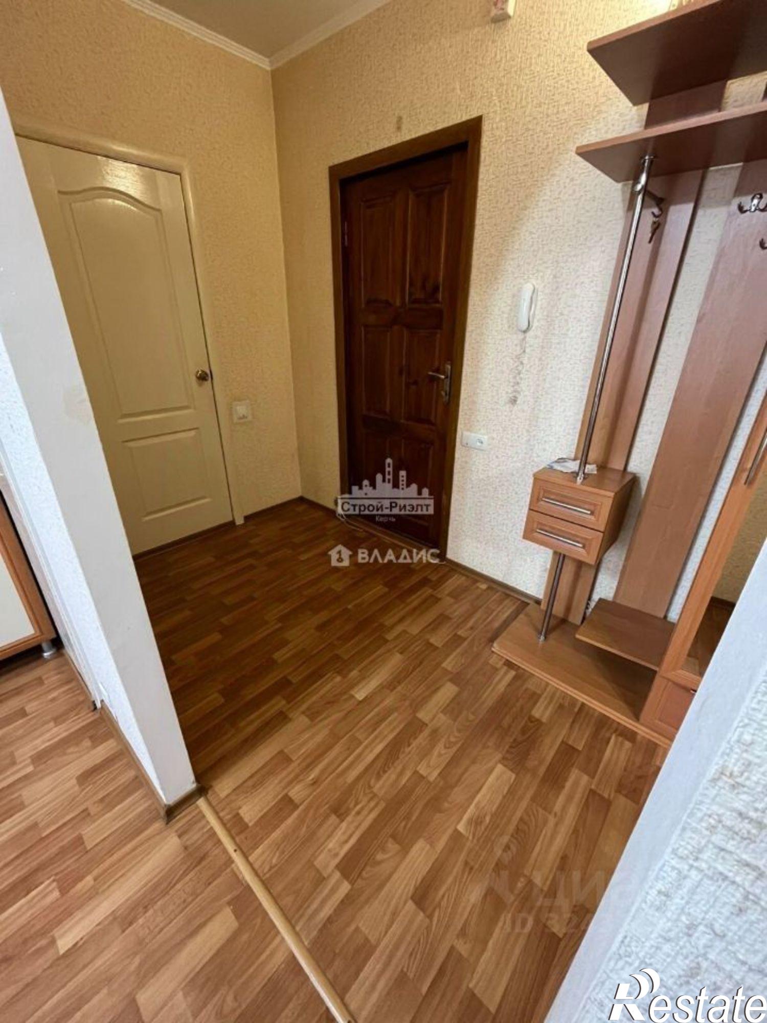 Купить квартиру за 6 400 000 рублей на 1-й микрорайон, 9