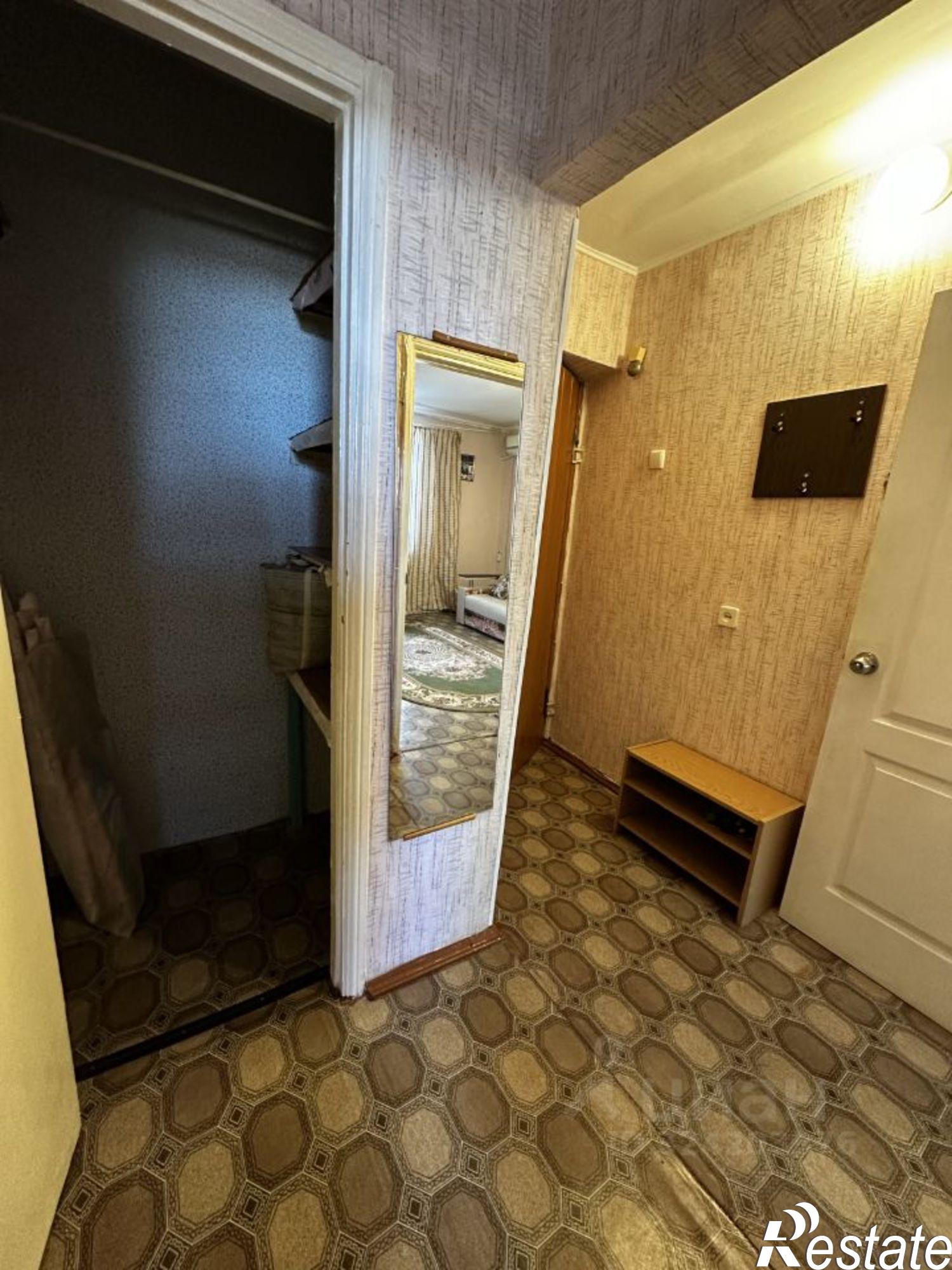 Сдать квартиру за 20 000 рублей на Керчь, улица Марата, 20