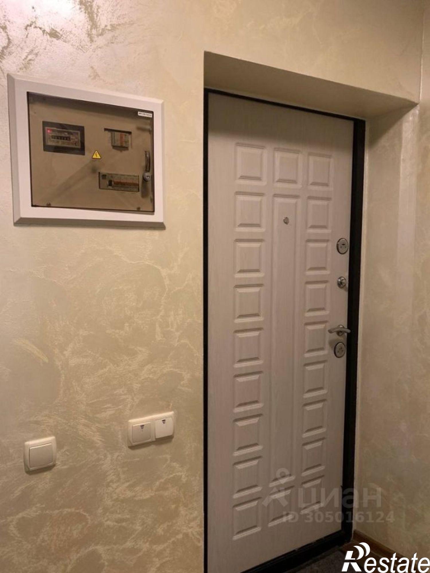 Купить квартиру за 6 800 000 рублей на Керчь, улица Войкова, 15