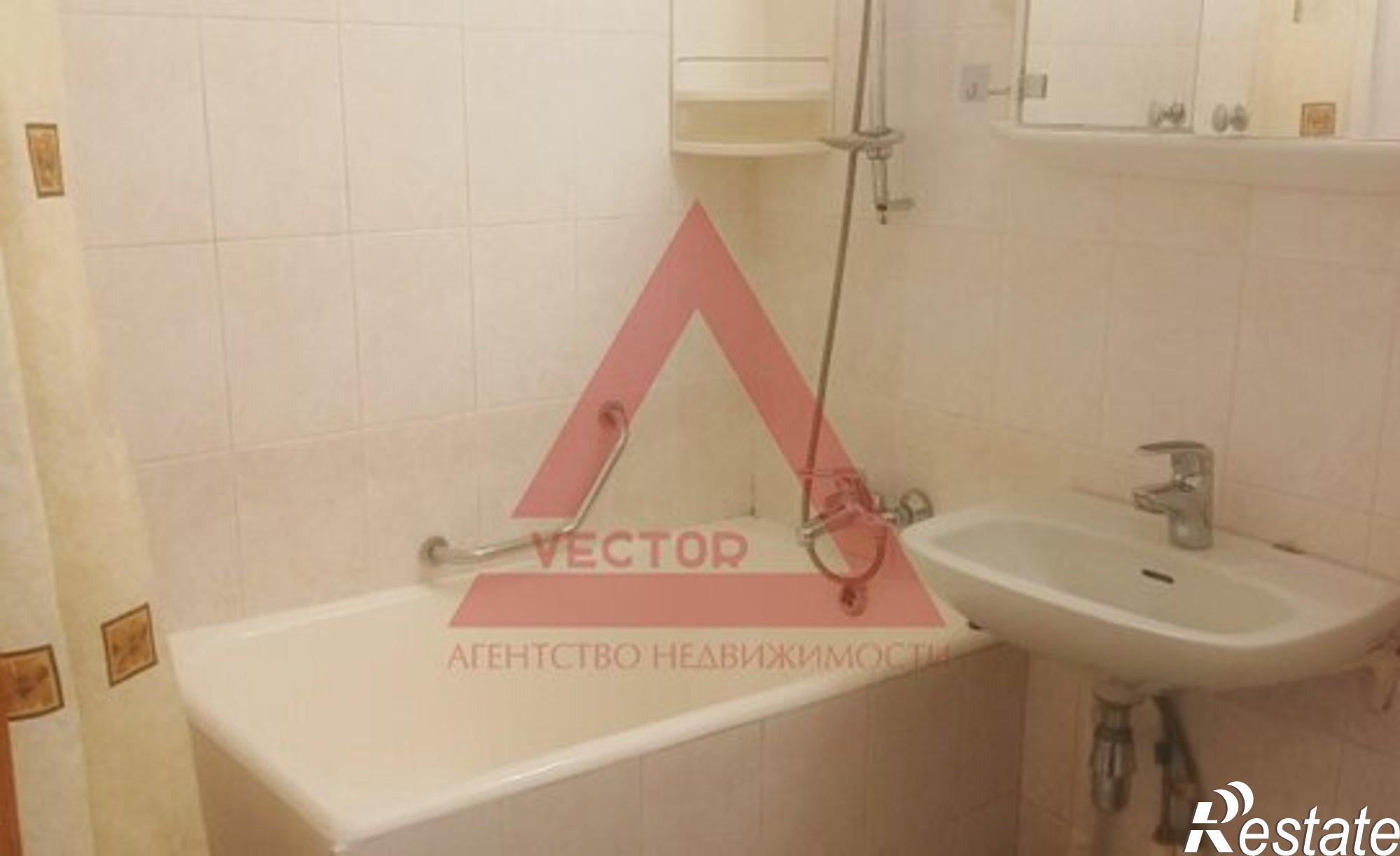 Купить квартиру за 6 690 000 рублей на Севастополь, улица Глухова, 5