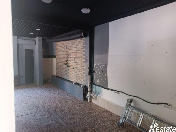 Отдельное здание Полезное шоссе