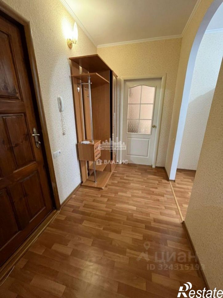 2-комн квартира 1-й микрорайон, 9,  д. 9