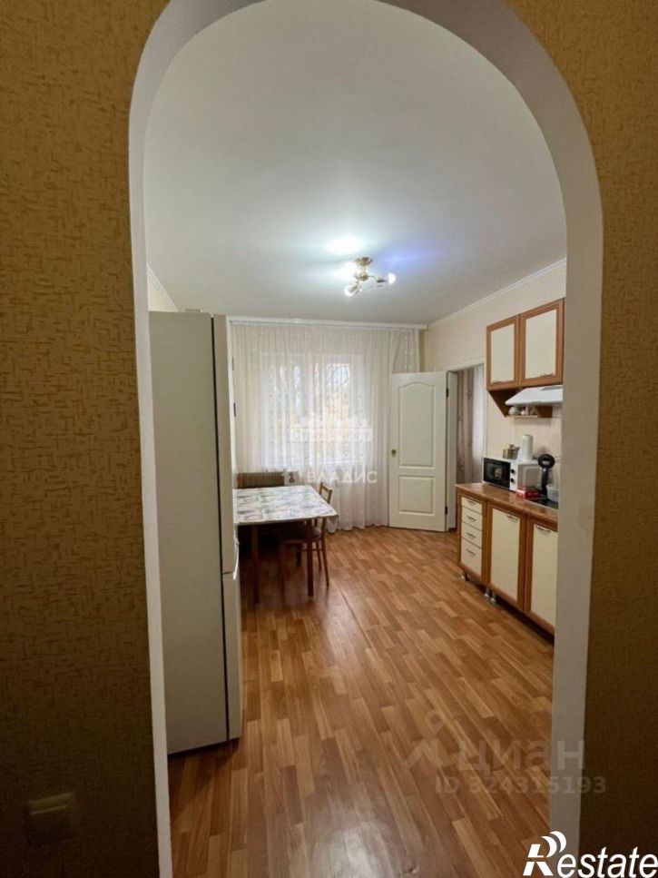 2-комн квартира 1-й микрорайон, 9,  д. 9