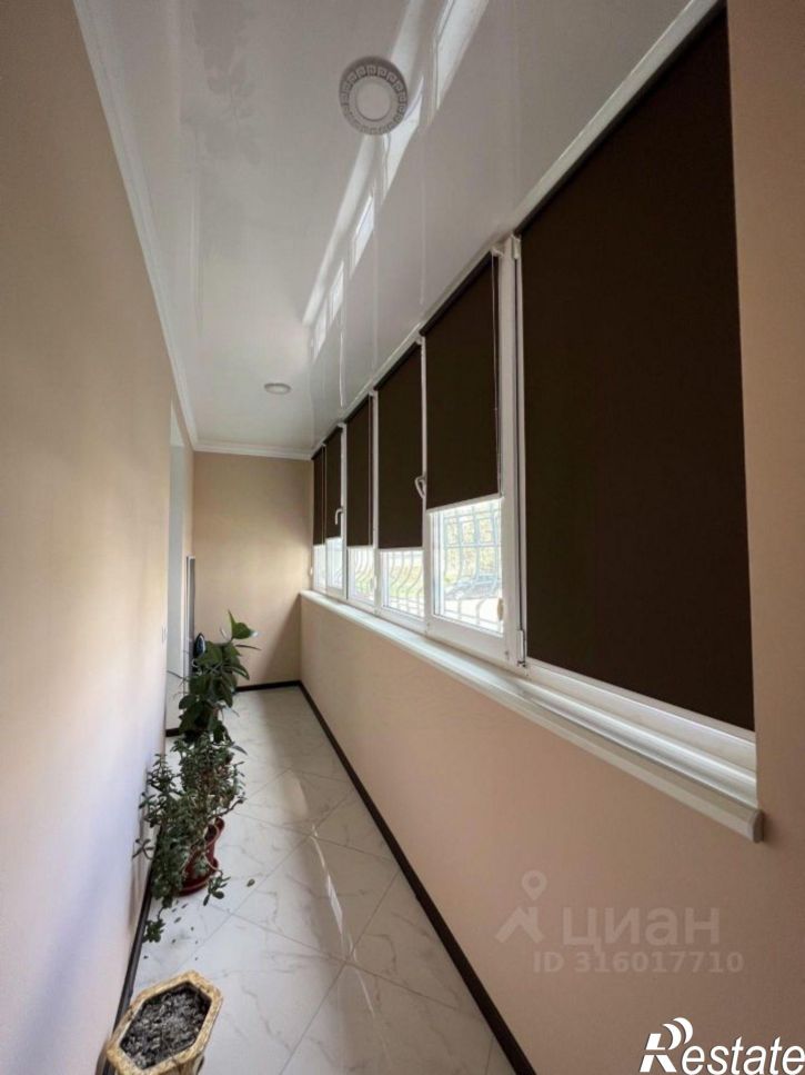 4-комн квартира Евпатория, проспект Победы, 62