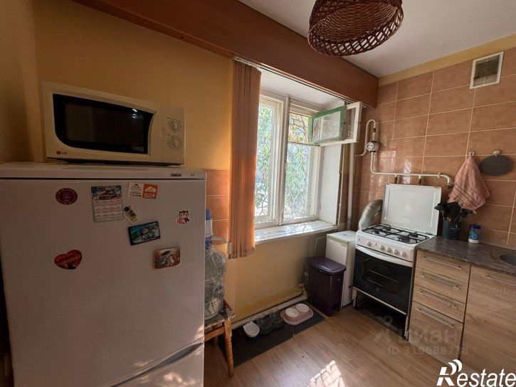 3-комн квартира Евпаторийская улица, 16,  д. 16