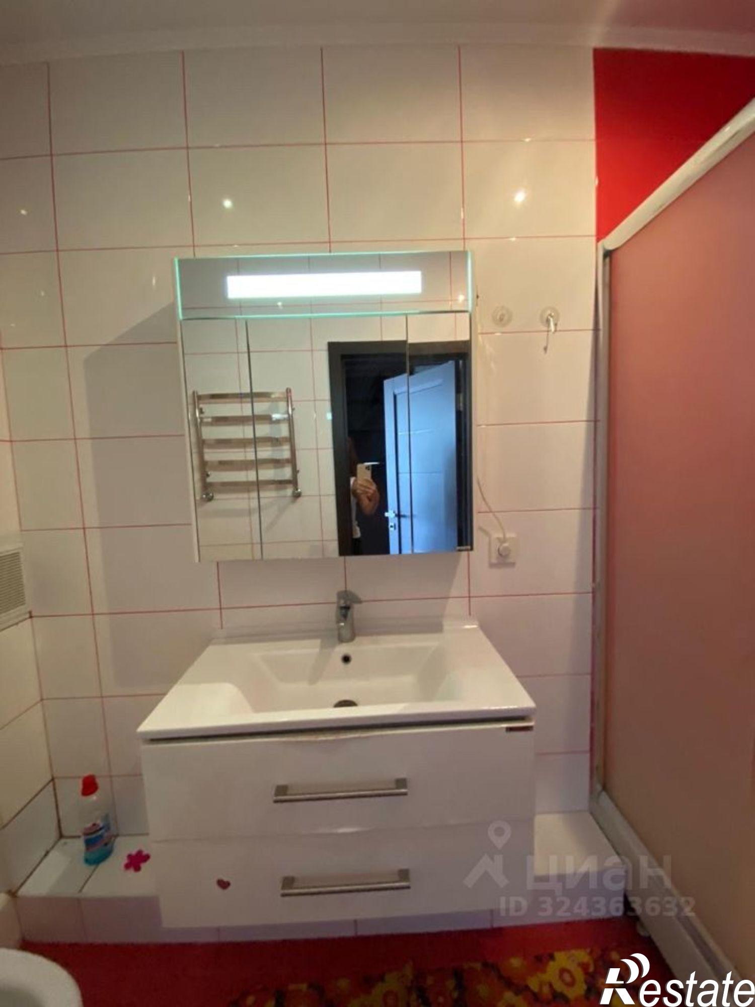 Сдать квартиру за 25 000 рублей на улица Степаняна, 4/1