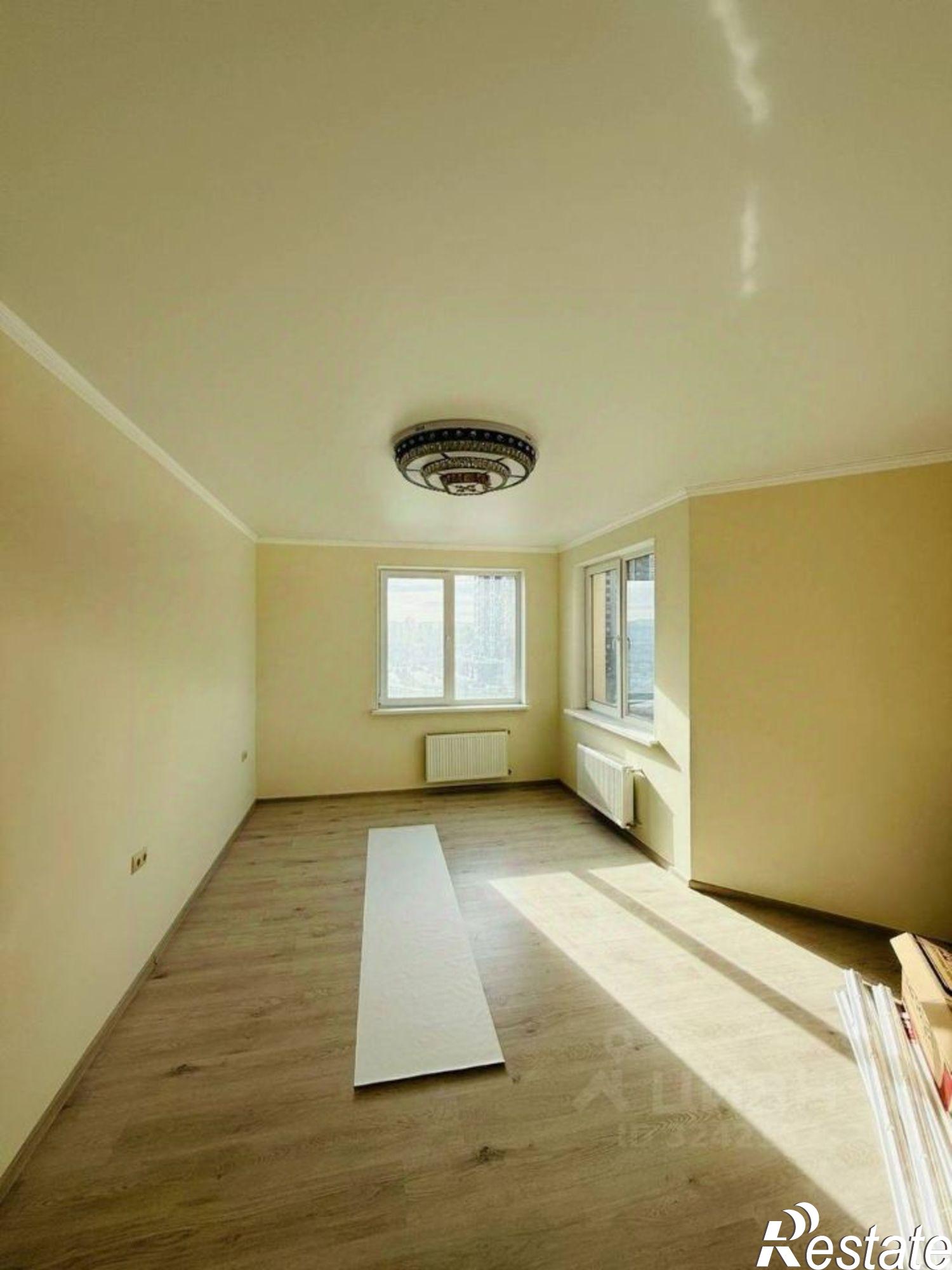 Купить квартиру за 12 050 000 рублей на ул Крымской весны, 4 3