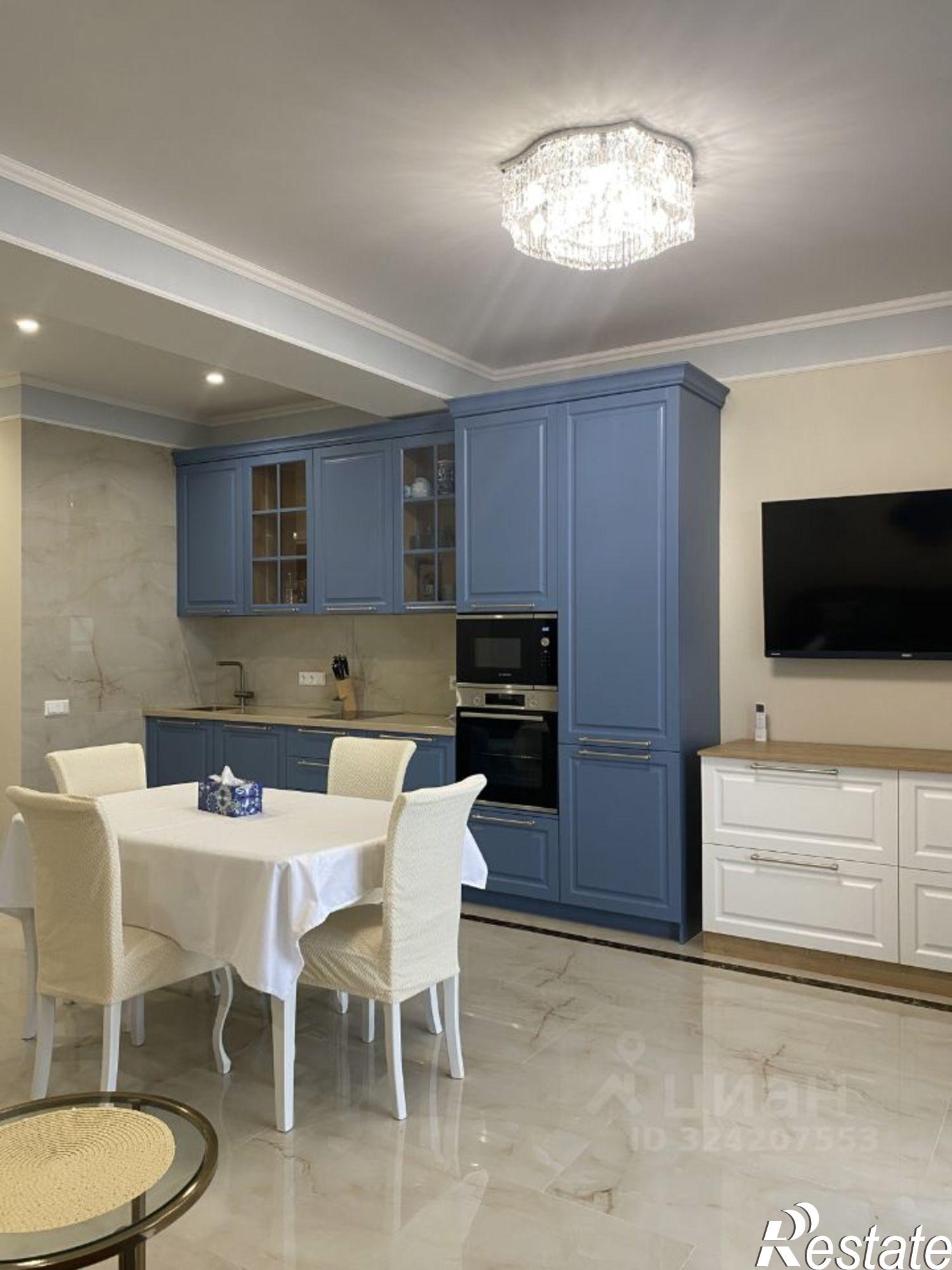 Сдать квартиру за 75 000 рублей на улица Наташинская, 2Ж