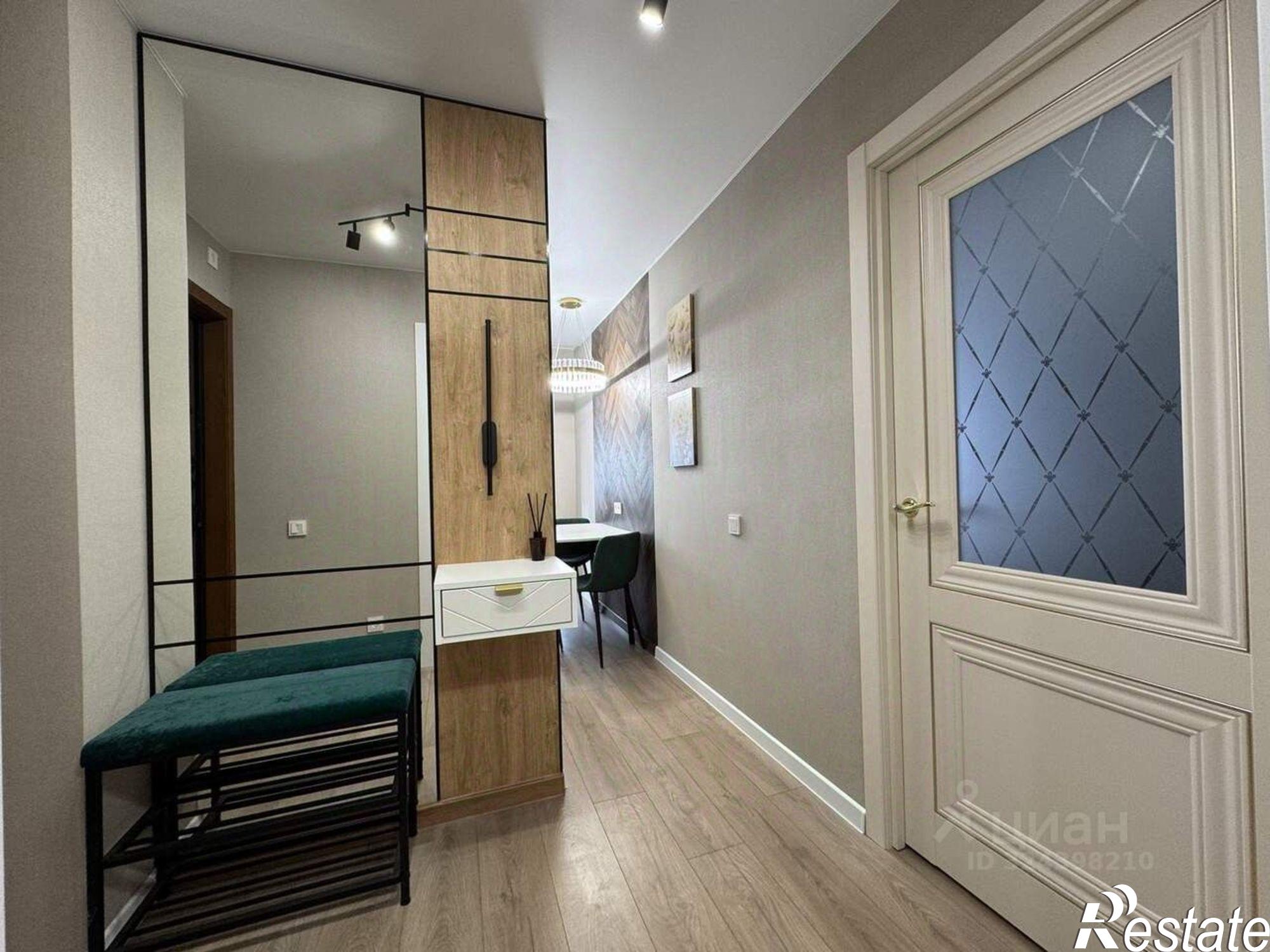 Купить квартиру за 13 850 000 рублей на проспект Генерала Острякова, 47