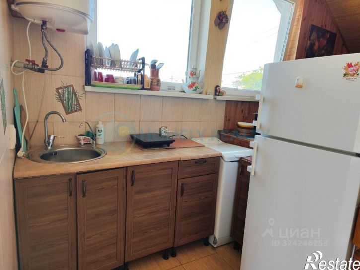 2-комн квартира улица Сладкова, 14,  д. 14