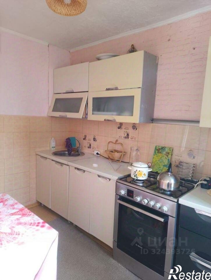 2-комн квартира проспект Генерала Острякова, 98,  д. 98