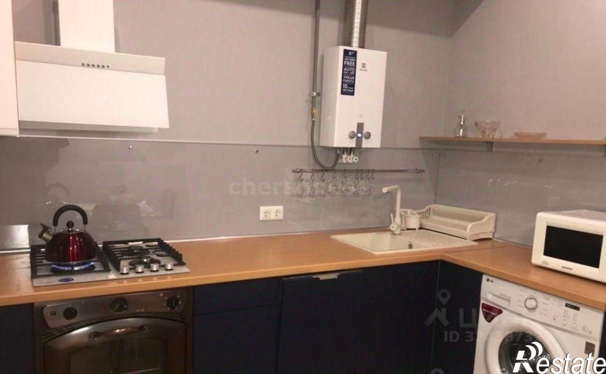 Сдать квартиру за 60 000 рублей на ул Большая Морская, 43